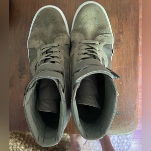 Rare Vans Sk8 Velcro Hi, Green, Size 13